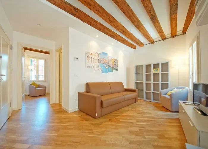 Dolcevita Apartments N 393